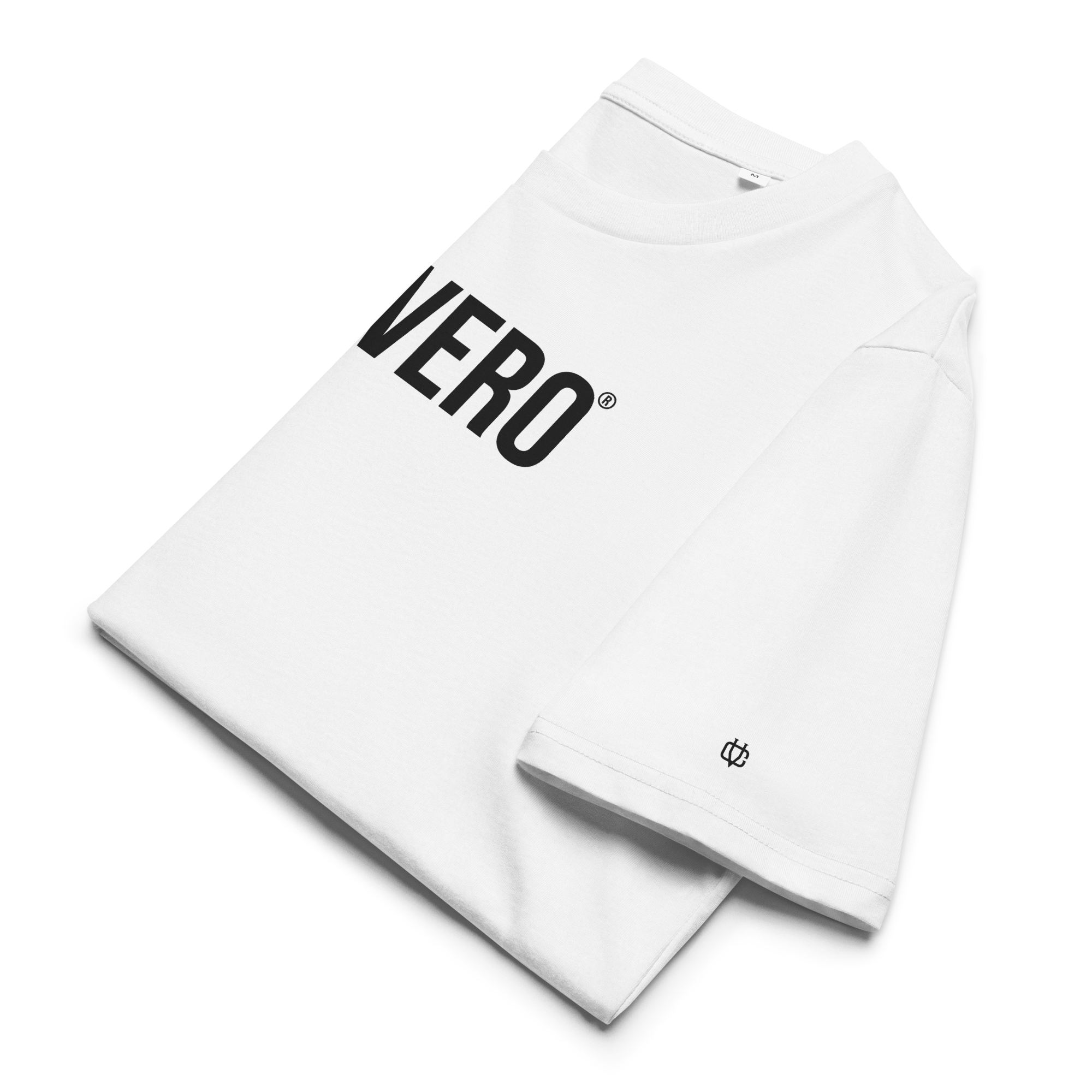 Gefaltetes Calvero® Classic T-Shirt White mit Brustprint und Ärmel-Logo